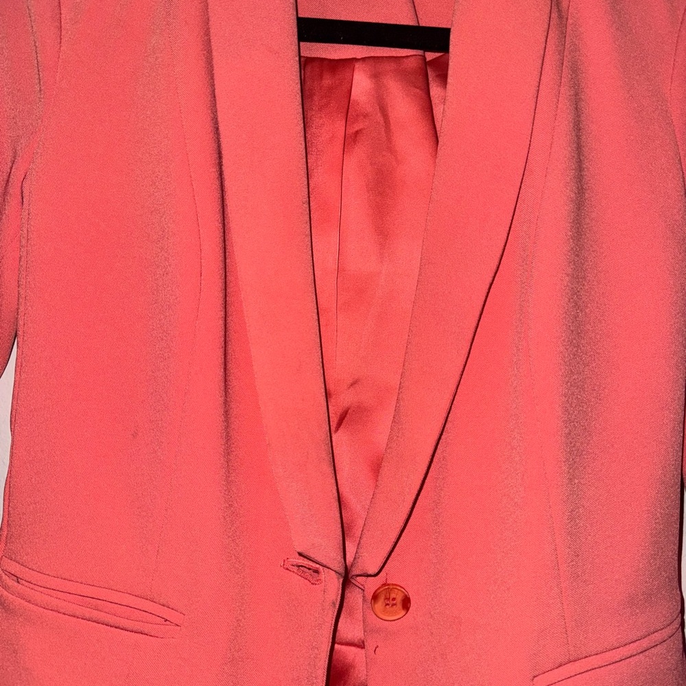 Women's Guess Coral Blazer - Picture 2 of 3